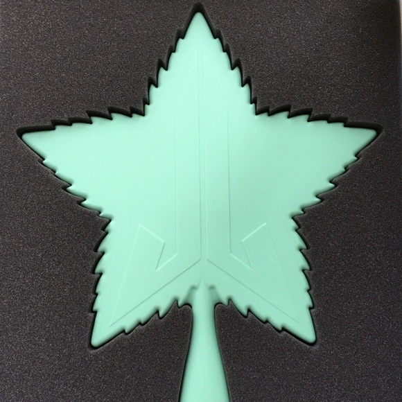 Jeffree Star 420 Mint Green Soft Mirror - Picture 3 of 7